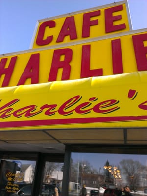 Charlie's Cafe by null