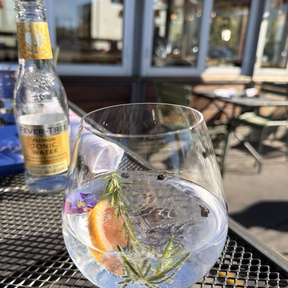 Coqueta - Gin and tonic - Spanish Near Me - San Francisco, California Coqueta - Gin and tonic - Spanish Near Me - San Francisco, California