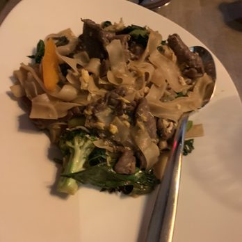Bamboo Penny's - Pad Kee Mow Noodle - Thai Near Me - Leawood, Kansas