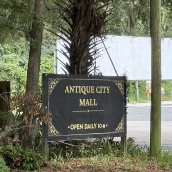 Antique City Mall - Thrift Stores Near Me - Micanopy, Florida Antique City Mall - Thrift Stores Near Me - Micanopy, Florida