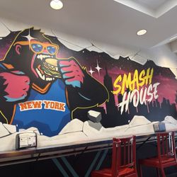 Smash House Burgers - Inside wall