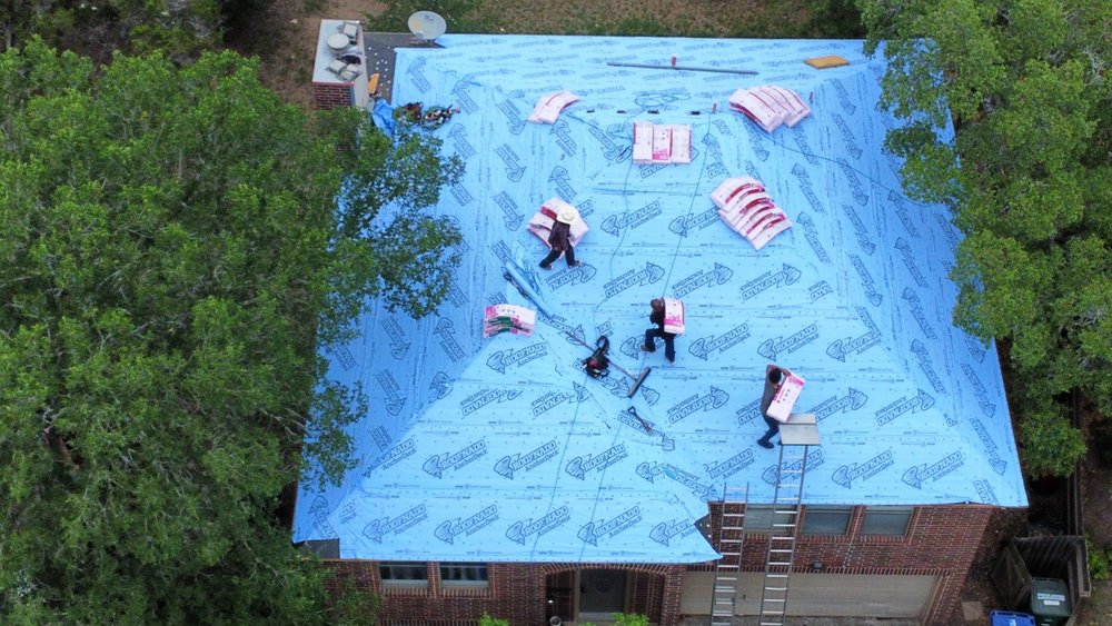 Slide of Eagle Eye Roofing & Contracting Services