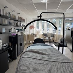 MBAESTHETICS - The skin clinic