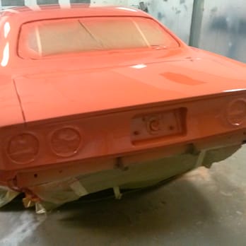Pro Am Auto Body Shop - Shot - Body Shops Near Me - Burbank, California Pro Am Auto Body Shop - Shot - Body Shops Near Me - Burbank, California