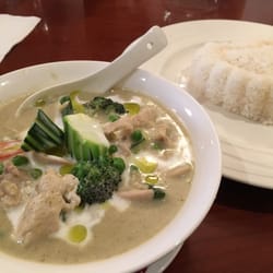 Sukhothai Thai Restaurant & Bar - Green Curry