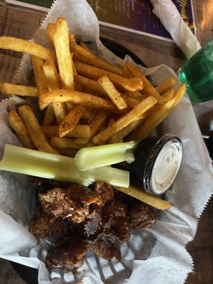 Bourbon On Main by null