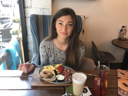 BAGEL Lounge by null