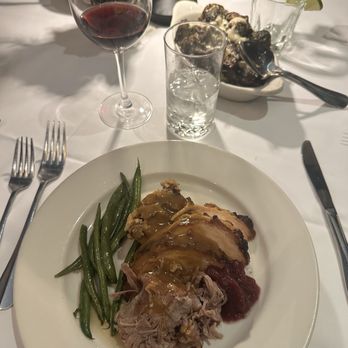 Bobby Van's Steakhouse - Thanksgiving, turkey dinner - Steakhouses Near Me - New York, New York