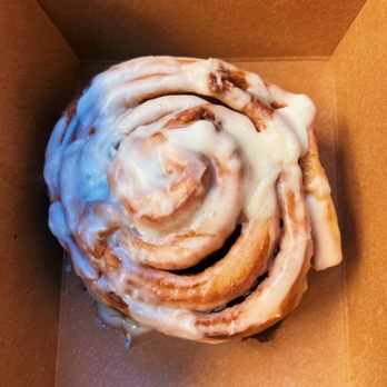 Two Fat Cookies - Cinnamon roll - Bakeries Near Me - Delray Beach, Florida