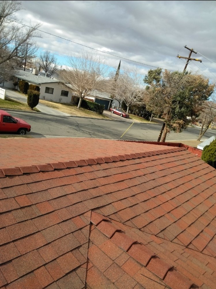 Slide of P&M Roofing