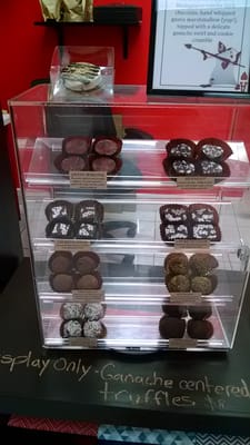 Exquisito Chocolates by null