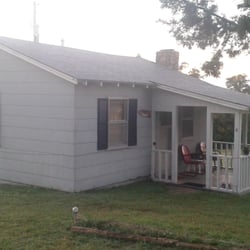 Hickory Hills Resort - These cute little cabins were the perfect place to stay while I was working in Mountain Home for 17 weeks. Peaceful, quiet and relaxing.