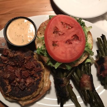 The Half Shell - Crab cake BLT with green beans - Seafood Near Me - Saint Simons Island, Georgia The Half Shell - Crab cake BLT with green beans - Seafood Near Me - Saint Simons Island, Georgia