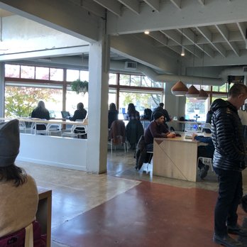 Upper Left Roasters - Inside - Coffee & Tea Near Me - Portland, Oregon