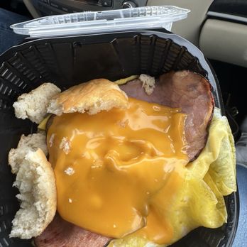 Howie's Diner - Biscuit sandwich - Breakfast & Brunch Near Me - Greendale, Indiana Howie's Diner - Biscuit sandwich - Breakfast & Brunch Near Me - Greendale, Indiana