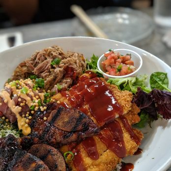 Da Kitchen Maui - Da Kitchen bowl, Kahula pork, Salmon Salsa, Chicken Katsu, Kalbi, Ahi tuna - Hawaiian Near Me - Kihei, Hawaii Da Kitchen Maui - Da Kitchen bowl, Kahula pork, Salmon Salsa, Chicken Katsu, Kalbi, Ahi tuna - Hawaiian Near Me - Kihei, Hawaii