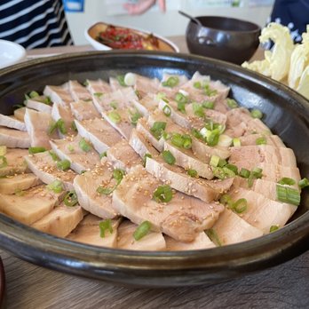Texan Wang Bal - Bossam (L) - Korean Near Me - Carrollton, Texas