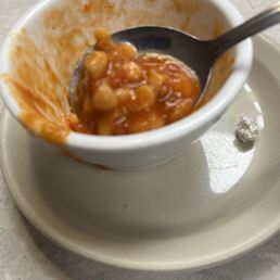 Bean and tomato soup? Taste like beans and ketchup Bean and tomato soup? Taste like beans and ketchup