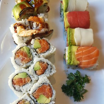 Maple Sushi - Sushi Bars Near Me - Thornhill, Ontario