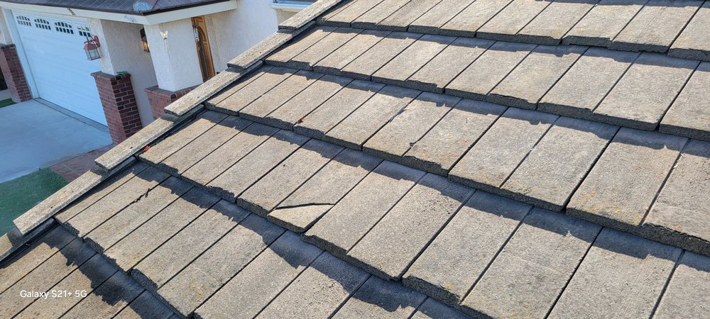 Slide of Joel Gomez Roofing Solution Orange County