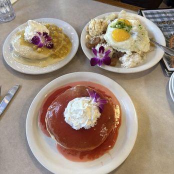 Cinnamon's Restaurant - Pancakes Near Me - Kailua, Hawaii Cinnamon's Restaurant - Pancakes Near Me - Kailua, Hawaii