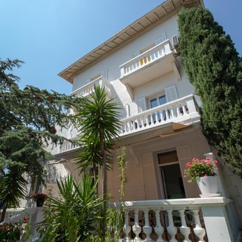 Hotel Thimothee - Hotels Near Me - Saint Raphaël, 83