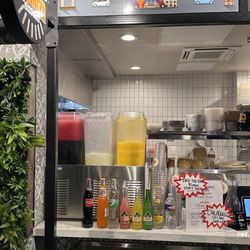 La Taquiza Street Tacos