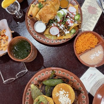 Rosa Madera - Carne asada with nopal and the favorito plate - Mexican Near Me - Santa Ana, California Rosa Madera - Carne asada with nopal and the favorito plate - Mexican Near Me - Santa Ana, California