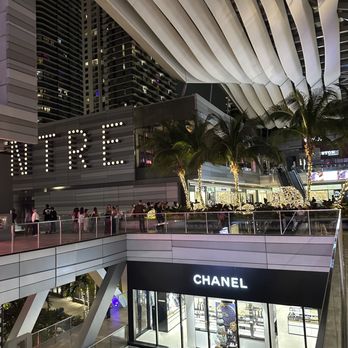 Motek Brickell - city center - Mediterranean Near Me - Miami, Florida