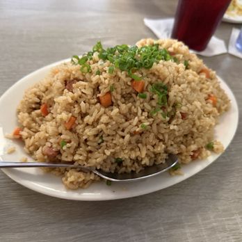 Side Street Inn - Fried Rice - Sports Bars Near Me - Honolulu, Hawaii