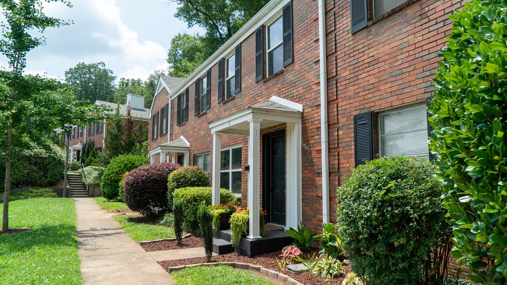 VULCAN PARK CONDOMINIUMS Updated May 2024 1770 Valley Ave, Birmingham, Alabama