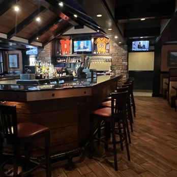 LongHorn Steakhouse - Bar - Steakhouses Near Me - Sarasota, Florida LongHorn Steakhouse - Bar - Steakhouses Near Me - Sarasota, Florida