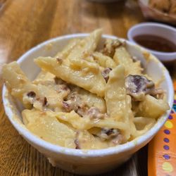 Big Woody's BBQ - Bacon mac and cheese