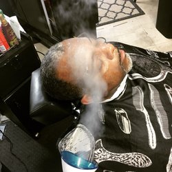 King's Barber & Beauty shop