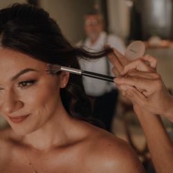 Mary Carmen - Hair and makeup