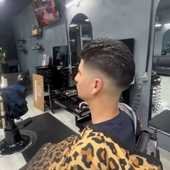 Headshot Barbers - Barbers Near Me - Fullerton, California Headshot Barbers - Barbers Near Me - Fullerton, California