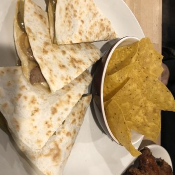 Beechwood Cafe - Chicken Quesadilla with Side chips - Breakfast & Brunch Near Me - Jersey City, New Jersey Beechwood Cafe - Chicken Quesadilla with Side chips - Breakfast & Brunch Near Me - Jersey City, New Jersey