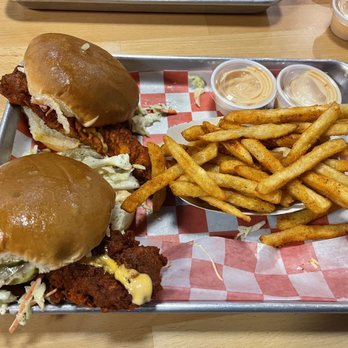 The Angry Chickz - Chicken Sliders - Medium Spice - Chicken Shop Near Me - Ceres, California The Angry Chickz - Chicken Sliders - Medium Spice - Chicken Shop Near Me - Ceres, California
