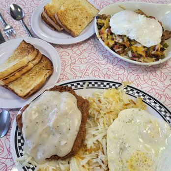 Penny's Diner - Country fried steak and a country skillet - Diners Near Me - Yuma, Arizona Penny's Diner - Country fried steak and a country skillet - Diners Near Me - Yuma, Arizona