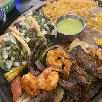 Chelino’s Mexican Restaurant - Mexican Near Me - Norman, Oklahoma Chelino’s Mexican Restaurant - Mexican Near Me - Norman, Oklahoma