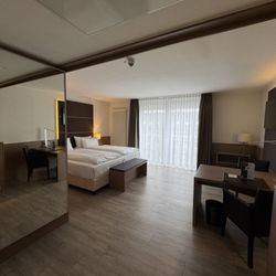 Lindner Hotel Airport