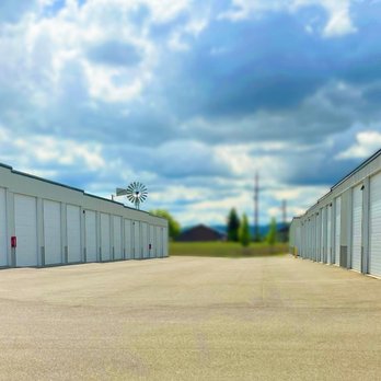 Windmill Storage - 50-60' aisles for easy back in access - Self Storage Near Me - Post Falls, Idaho Windmill Storage - 50-60' aisles for easy back in access - Self Storage Near Me - Post Falls, Idaho