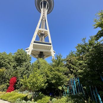 Space Needle - Landmarks & Historical Buildings Near Me - Seattle, Washington Space Needle - Landmarks & Historical Buildings Near Me - Seattle, Washington