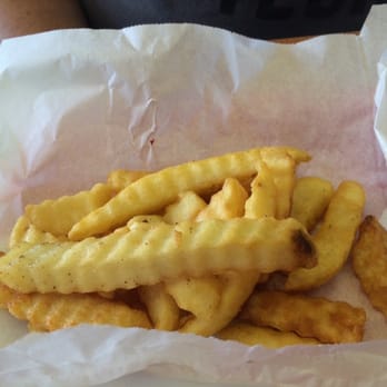 Roberts Drive-In - Old school fries!! - American Near Me - Altus, Oklahoma Roberts Drive-In - Old school fries!! - American Near Me - Altus, Oklahoma