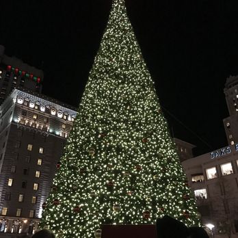 Union Square - Christmas Tree in Union Square Park, during the holidays - Public Markets Near Me - San Francisco, California