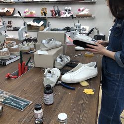 Golden Goose - The artist at work