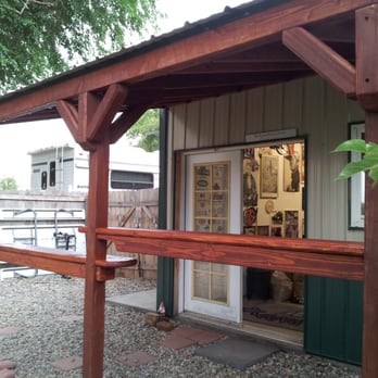 Aaron Miller Construction - Overhang roofing with a specially designed bar - General Contractors Near Me