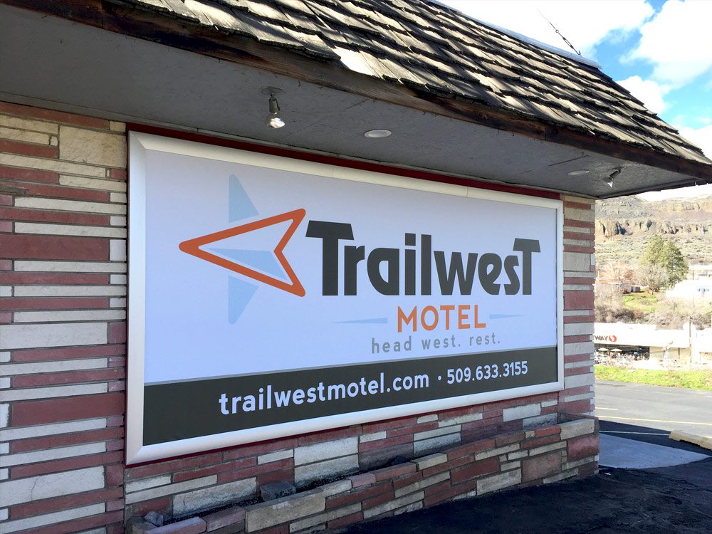 TRAIL WEST MOTEL Updated September 2024 10 Photos 108 Spokane Way