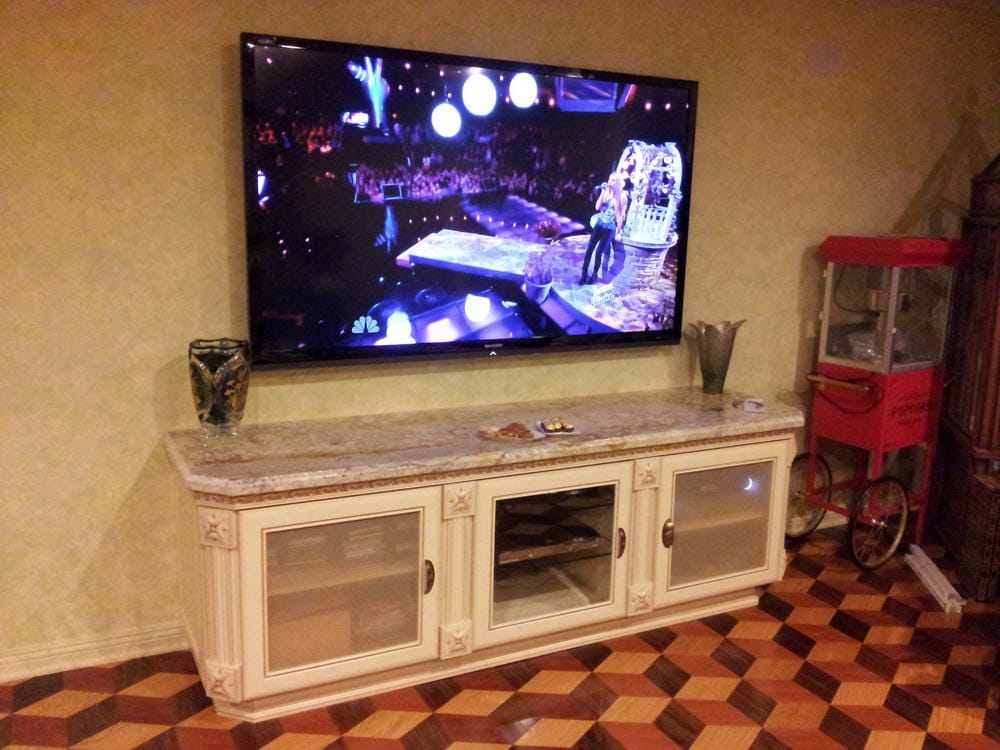 Slide of Home Entertainment Experts