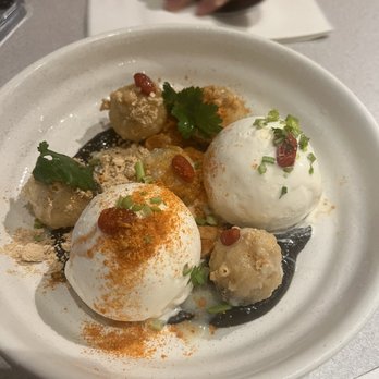 Wenwen - Fried tang yuan - Taiwanese Near Me - Brooklyn, New York Wenwen - Fried tang yuan - Taiwanese Near Me - Brooklyn, New York